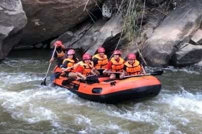 Khampan Rafting: White Water Rafting Guided Adventure in Chiang Mai - The 10-kilometer rafting stretch on the Mae Taeng River