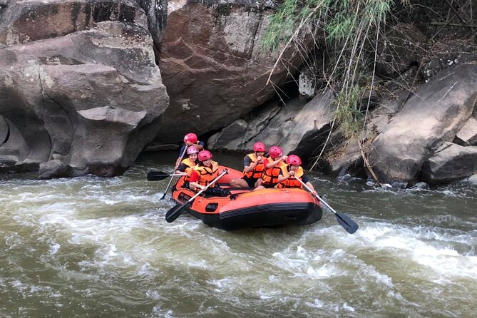 Khampan Rafting: White Water Rafting Guided Adventure in Chiang Mai - What the small group size really improves