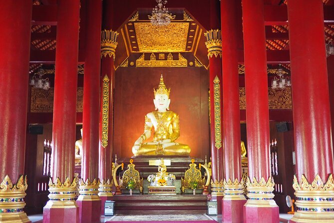 Lady Driver and Guide - Wat Pha Lat: Jungle Temple Energy for a Quieter Finish