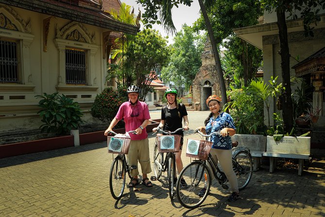 LIFECYCLING - Half Day City Bike Tour - Chang Klang: Temples, Tight Lanes, and the Feeling of Neighborhood Chiang Mai