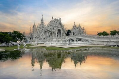 One Day Tour Chiang Rai(White Temple , Blue Temple, Black House) Private Tour - Wat Rong Khun White Temple: The Standout You Can’t Ignore