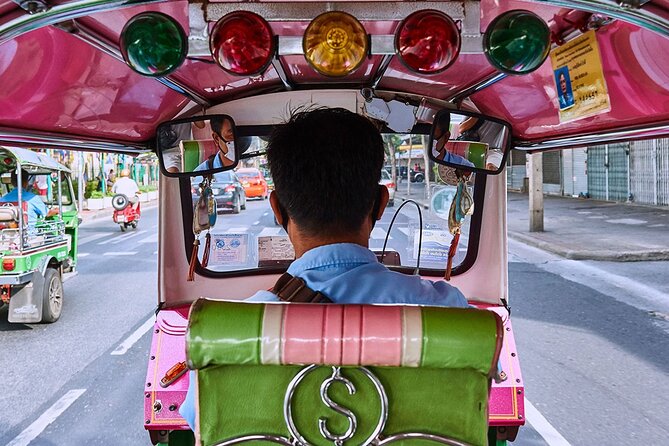 Private Chiang Mai Old City Half Day Tuk Tuk Tour - Stop 3: Three Kings Monument in the old city heart