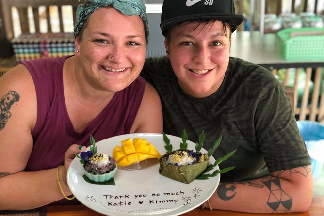 Private Dinner Cooking Class with Benny in Chiang Mai - Eating together: portion balance and the point of the meal