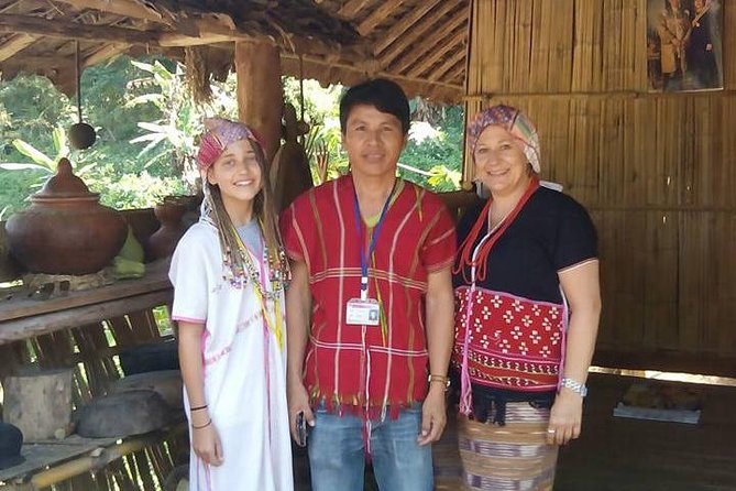 Private Tour: 2-Day Authentic Hill Tribe Villages and Karen Hill Tribe Homestay - Day 1 in a Karen Village: Bamboo Stilt Living and Host-Style Dinner