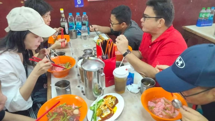 Taste of Chiang Mai: Michelin Guide & Street Food Tour - Dinner option: Michelin dishes around Nimmanhaemin instead of the market