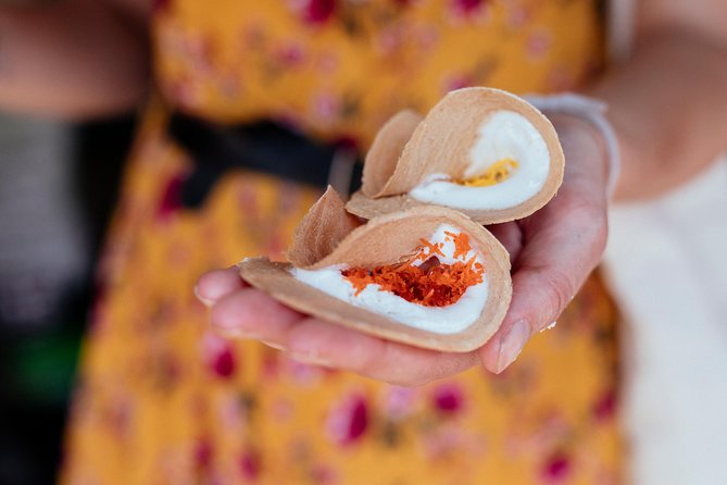 The 10 Tastings of Chiang Mai With Locals: Private Street Food Tour - How the Private Host Tailors Your 10 Tastings