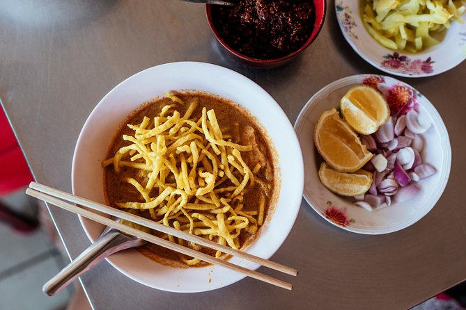 The 10 Tastings of Chiang Mai With Locals: Private Street Food Tour - What “10 Tastings” Really Means for Your Appetite