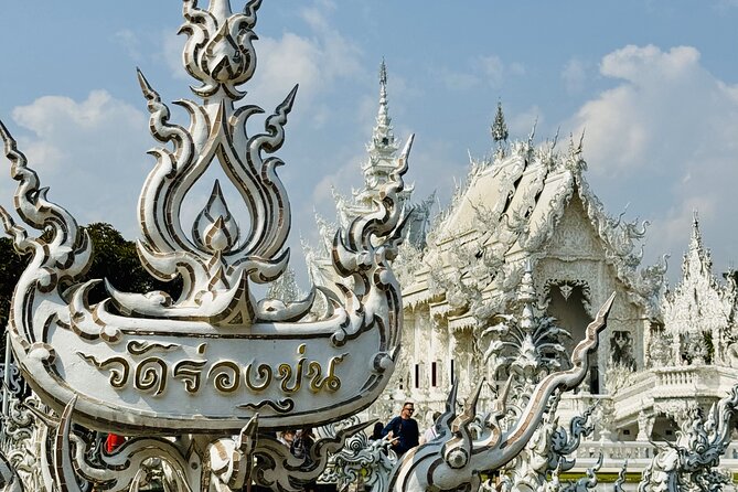 Visit Chiang Rai Temples and Lalitta Cafe from Chiang Mai - Key points before you go