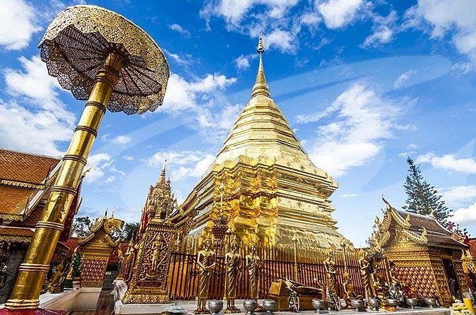 Wat Doi Suthep Temple and White Meo Hilltribe Village Half-Day Tour from Chiang Mai - Tips to Make the Temple-to-Village Day Go Smoothly