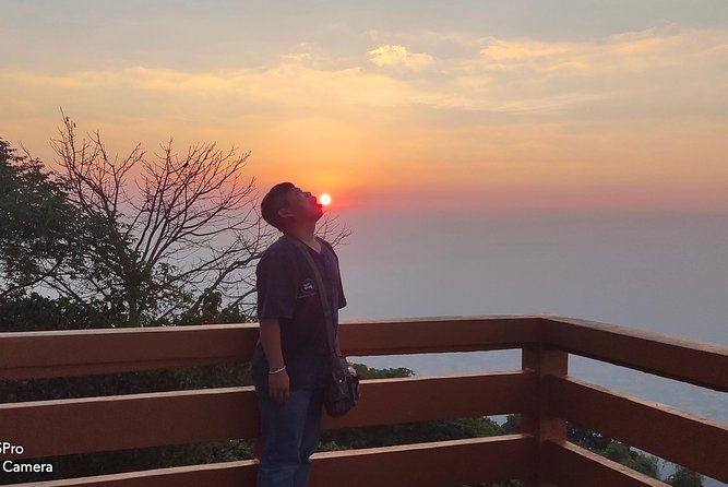 Wat Phra That Doi Suthep spiritual Sunrise Tour with an Ex-monk - Clothing, Shoes, and the Small Rules That Save Big Headaches