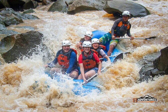 Whitewater Rafting Adventure - What to bring and how to dress for a chilly jungle splashing